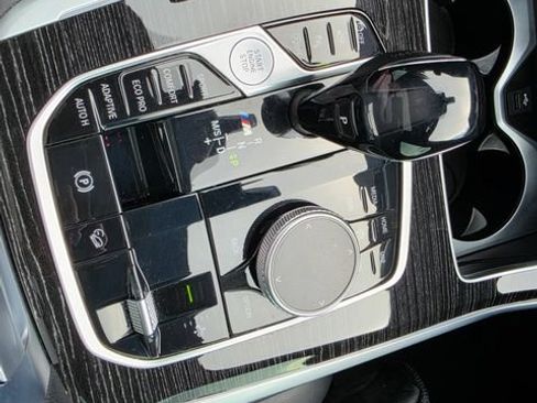 Used 2021 BMW X7 M50i AWD/4WD image 62