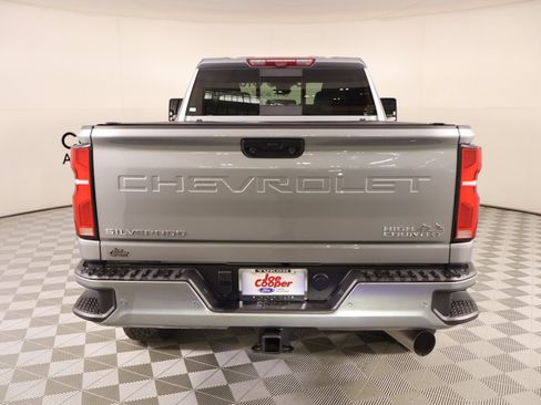 Used 2025 Chevrolet Silverado 2500 High Country w/ High Country Premium Package AWD/4WD image 22
