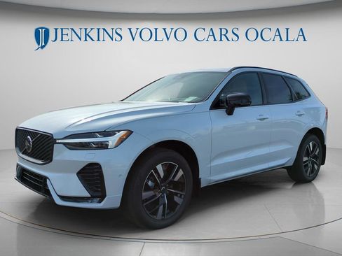New 2026 Volvo XC60 B5 Plus w/ Protection Package Premier AWD/4WD image 7