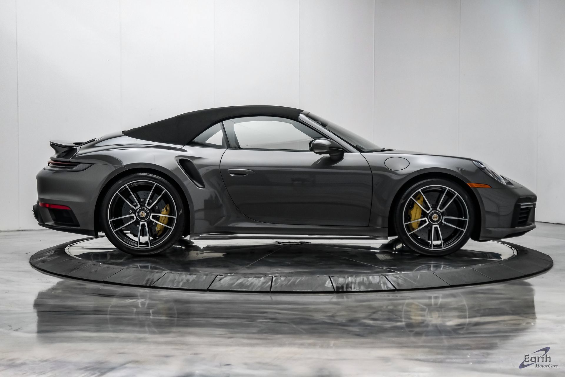 Used 2024 Porsche 911 Turbo S AWD/4WD image 27