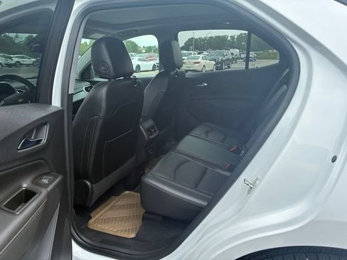 Used 2021 Chevrolet Equinox Premier AWD/4WD image 13