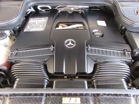 Used 2024 Mercedes-Benz GLE 580 4MATIC image 49