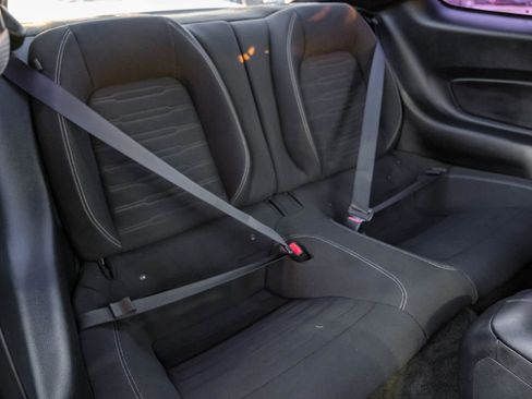 Used 2017 Ford Mustang GT w/ GT Performance Package image 38