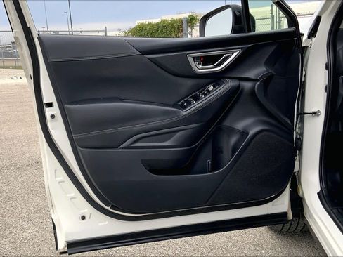 Used 2020 Subaru Forester Premium image 20