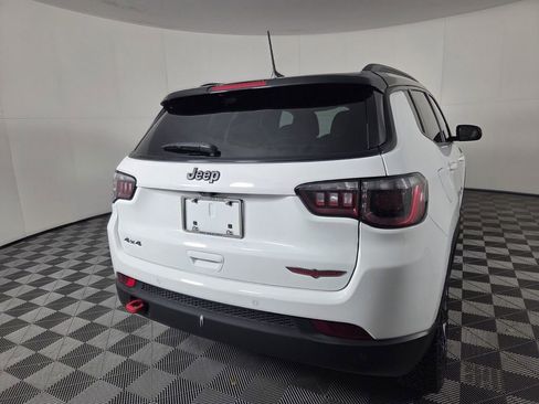 Certified 2025 Jeep Compass Trailhawk w/ Trailhawk Convenience Group AWD/4WD image 7