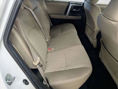 Used 2016 Toyota 4Runner SR5 image 22