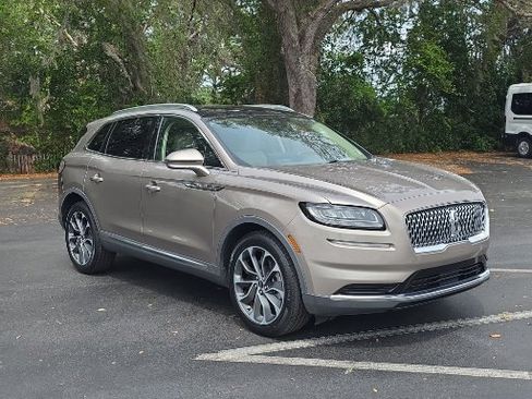 Used 2021 Lincoln Nautilus Reserve w/ Cargo Utility Package FWD image 14