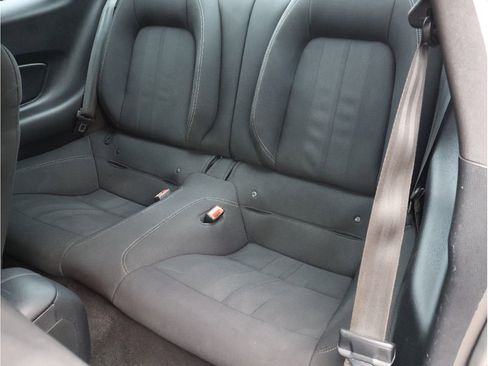 Used 2018 Ford Mustang Coupe w/ Ecoboost Performance Package image 25