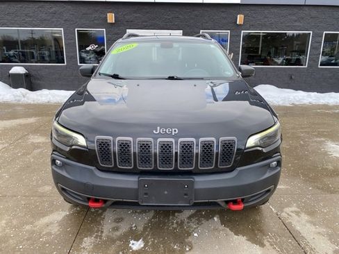 Certified 2020 Jeep Cherokee Trailhawk image 11