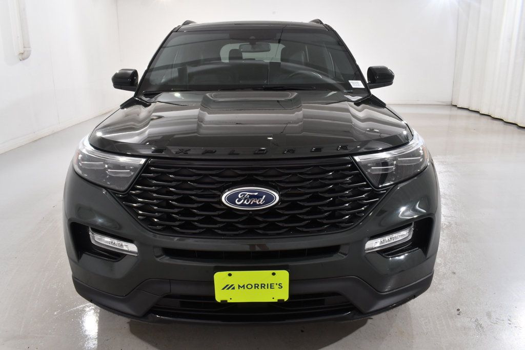 Used 2023 Ford Explorer ST-Line w/ Class IV Trailer Tow Package AWD/4WD image 3