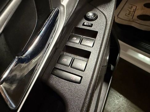 Used 2017 GMC Terrain SLE w/ Convenience Package image 13