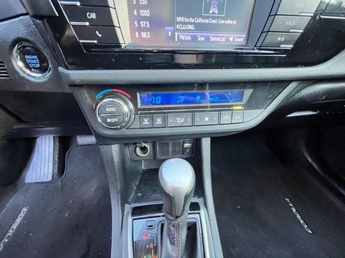 Used 2016 Toyota Corolla S Special Edition FWD image 27