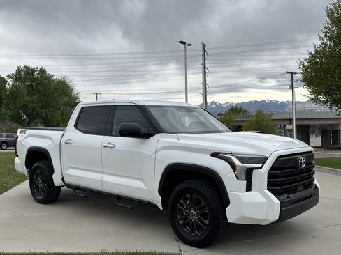 Used 2023 Toyota Tundra SR5 w/ SX Package image 7