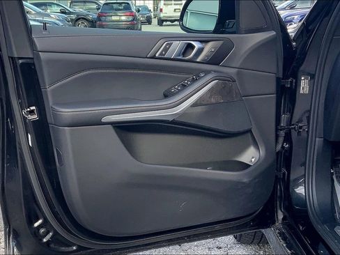 Used 2023 BMW X5 xDrive45e w/ Executive Package image 22