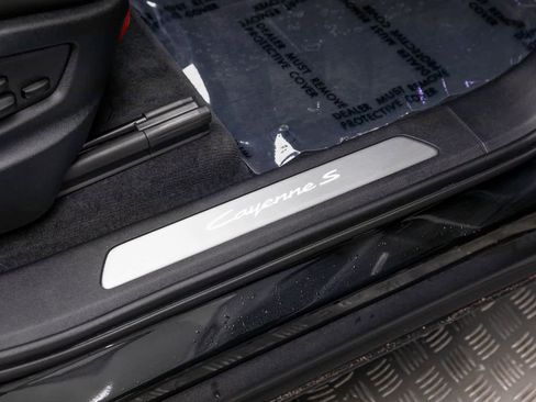 Used 2024 Porsche Cayenne S image 52