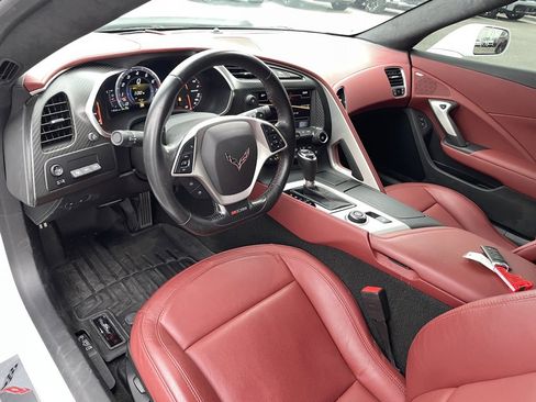 Used 2018 Chevrolet Corvette Z06 image 9