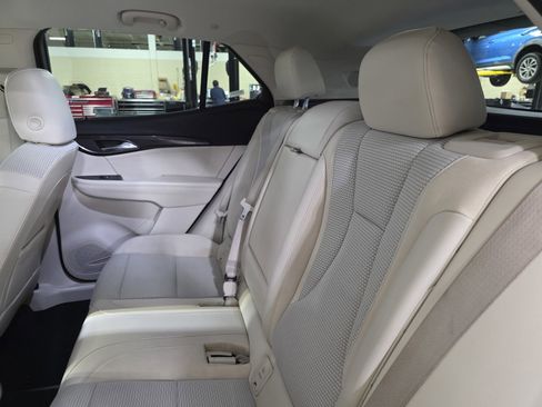 Used 2023 Buick Envision Preferred image 14