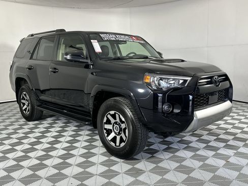 Used 2024 Toyota 4Runner TRD Off-Road Premium w/ Off Road Premium Plus Package AWD/4WD image 2