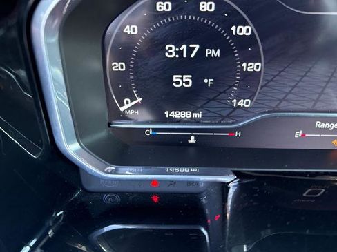 Used 2024 GMC Sierra 1500 SLT w/ SLT Premium Package image 17