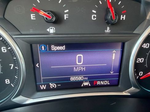 Used 2022 Chevrolet Equinox LT AWD/4WD image 22