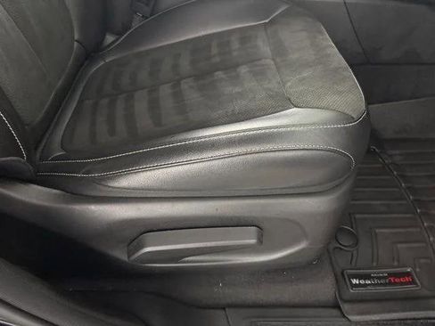 Certified 2023 Jeep Grand Cherokee L Laredo AWD/4WD image 27