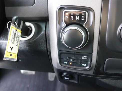 Used 2018 RAM 1500 Express w/ Express Value Package image 41