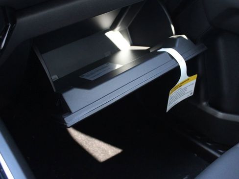 New 2025 GMC Canyon Elevation w/ Convenience Package image 29