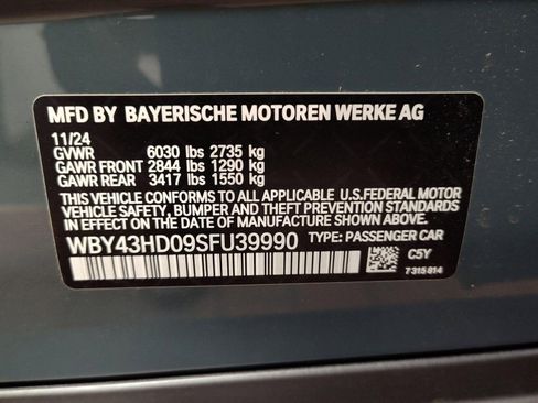 Used 2025 BMW i4 xDrive40i w/ Premium Package image 18