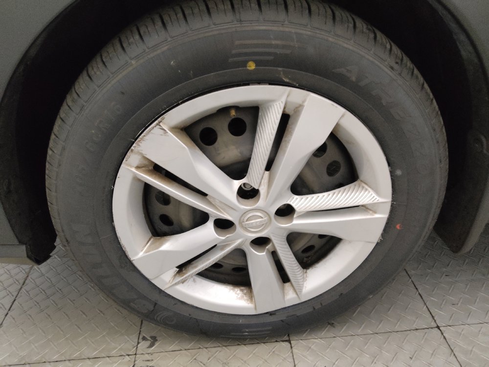 Used 2024 Nissan Kicks S FWD image 31