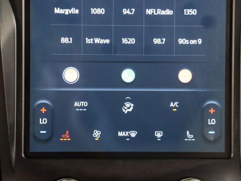 Used 2022 Ford Edge SEL w/ Convenience Package image 20