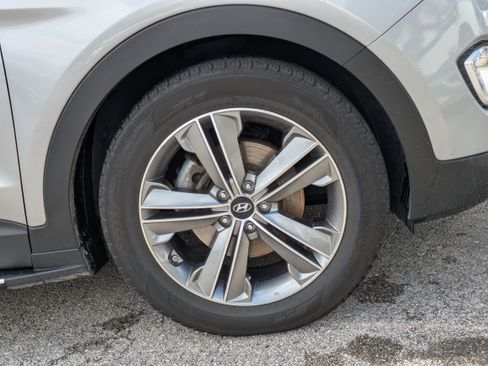 Used 2014 Hyundai Santa Fe Limited image 11