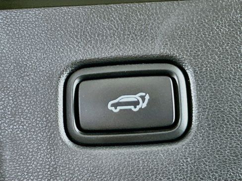 Used 2025 Hyundai Tucson SEL AWD/4WD image 28
