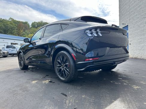 New 2025 Ford Mustang Mach-E Premium w/ Sport Appearance Package AWD/4WD image 8