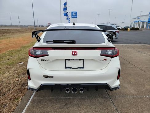 Certified 2024 Honda Civic Type R image 14
