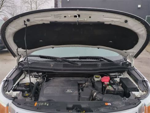 Used 2014 Ford Explorer XLT w/ Equipment Group 202A image 15