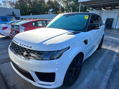 Used 2021 Land Rover Range Rover Sport HST image 2