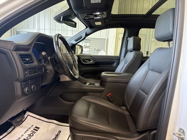 Used 2024 Chevrolet Suburban LT w/ LT Signature Plus Package AWD/4WD image 10