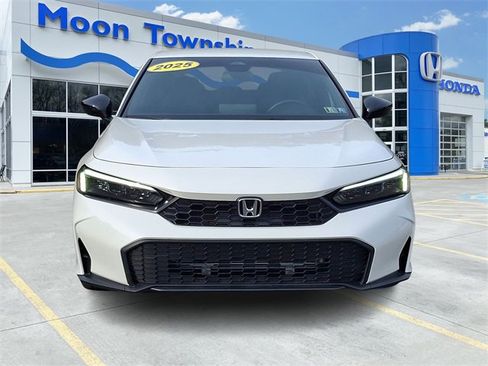 Used 2025 Honda Civic Sport image 2