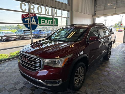 Used 2017 GMC Acadia SLE w/ Driver Alert Package I AWD/4WD image 3