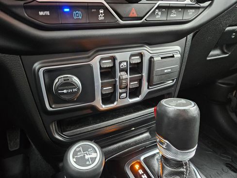 Used 2021 Jeep Wrangler Unlimited Sahara 4xe w/ Cold Weather Group image 26