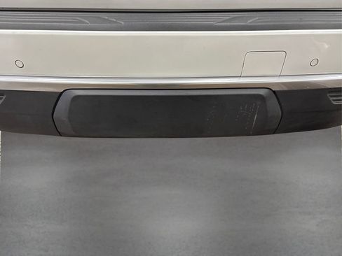 Used 2024 Chevrolet Tahoe High Country w/ Advanced Technology Package image 14