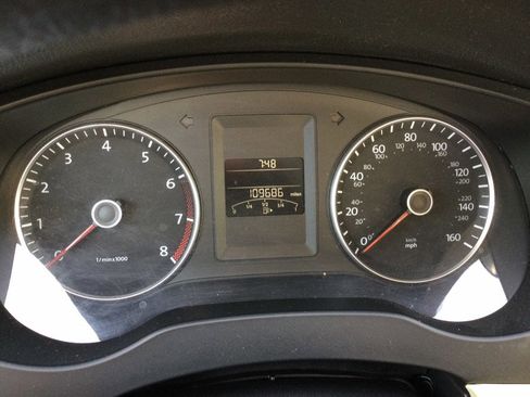 Used 2012 Volkswagen Jetta SE image 11