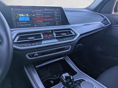 Used 2023 BMW 540i w/ M Sport Package image 15