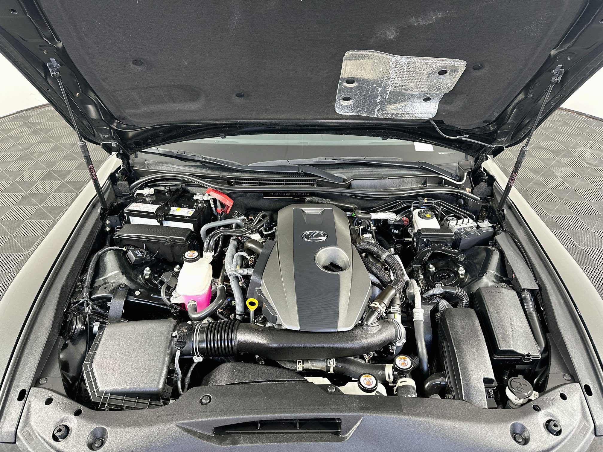 Used 2024 Lexus IS 300 w/ Comfort Package RWD image 35