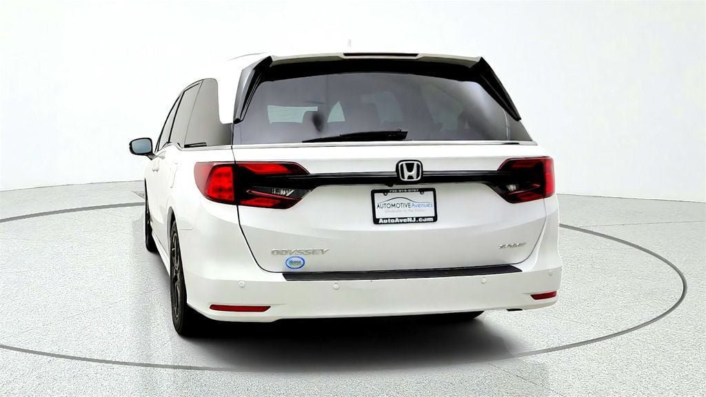 Used 2023 Honda Odyssey Sport image 6