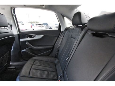 Used 2017 Audi A4 2.0T Premium image 13