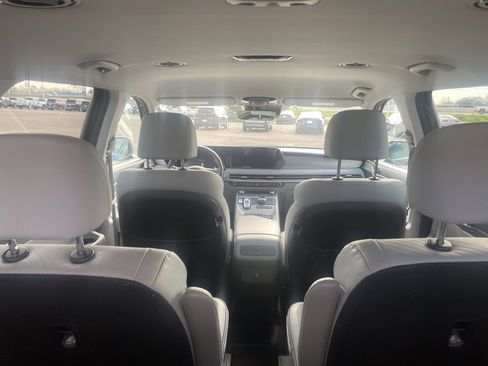 Used 2025 Hyundai Palisade SEL image 15