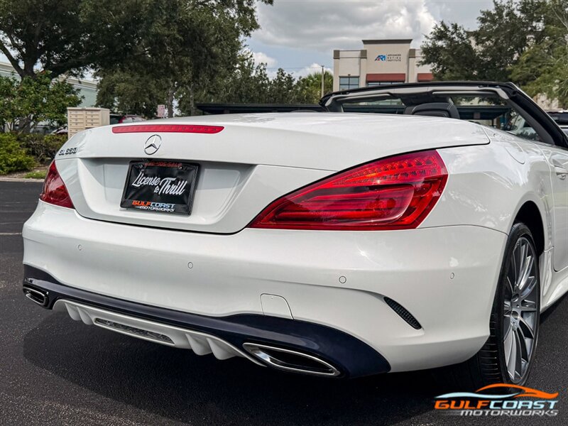 Used 2019 Mercedes-Benz SL 550 w/ Driver Assistance Package image 55