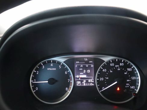 Used 2020 Nissan Kicks S FWD image 10