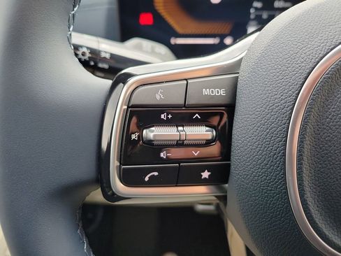 New 2026 Kia Carnival EX image 27